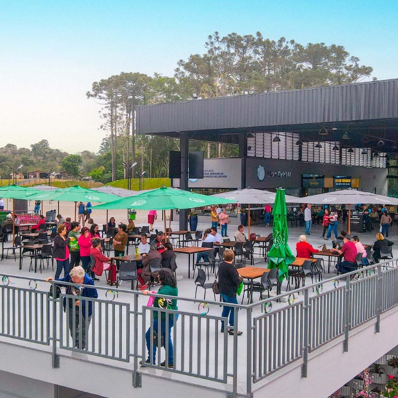 Restaurante Santa Gastronomia é inaugurado no Complexo do Louvor.